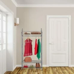 Penderie Avec 3 étagères -HOME24 Soldes 01bcc170e215415eb8973ec695c70492