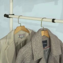 Support Pour Vêtement KLS04-SCH 34 Support Pour Vêtement KLS04-SCH -HOME24 Soldes 06dc9a0b6c334101959440817e13c5a8