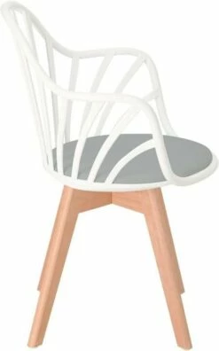 KAYELLES Chaise à Barreaux BOLD+ -HOME24 Soldes 0d3ddd740c704870bf7ab2d6cecdcf14