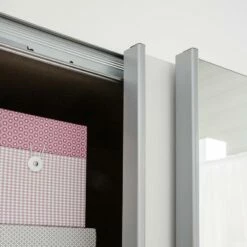 Armoire à Portes Coulissantes KiYDOO II -HOME24 Soldes 1000082000 180605 16120905 GALLERYIMAGES P000000001000082000