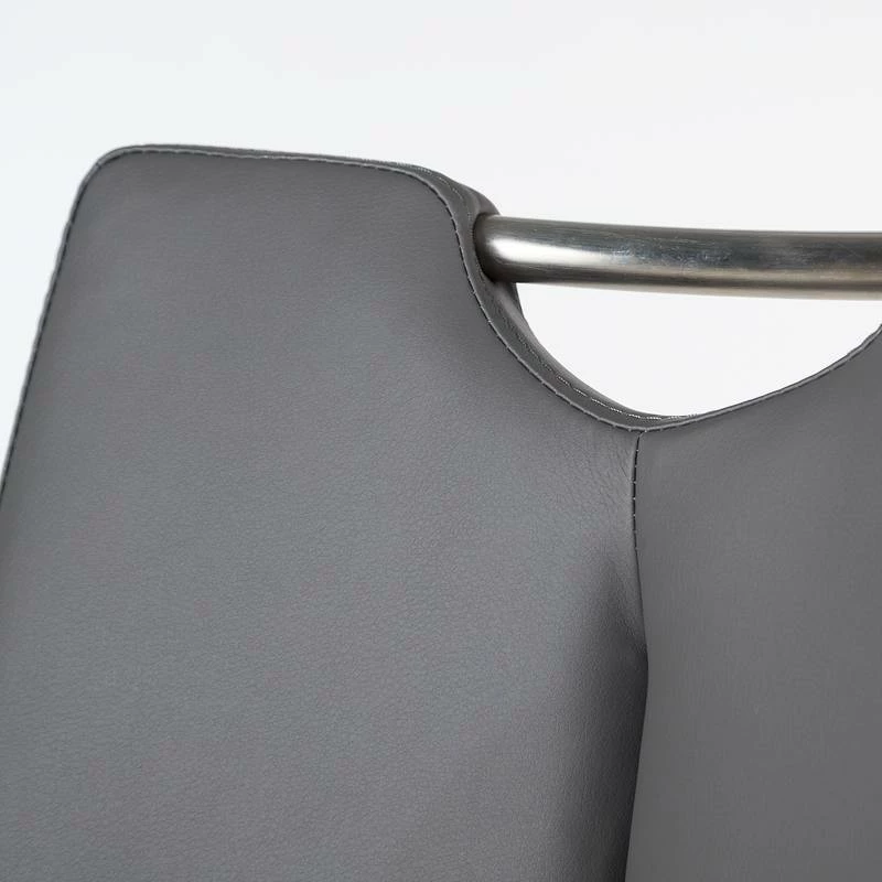 Chaises Cantilever Ratos (lot De 2) 12 Chaises Cantilever Ratos (lot De 2) – Image 10