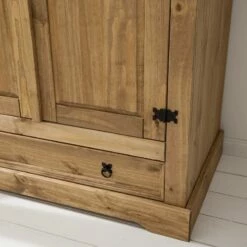 Armoire Finca Rustica I -HOME24 Soldes 1000192589 200506 14210500016 DETAILS P000000001000192589