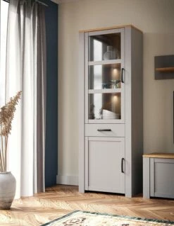 Vitrine Vassia 35 Vitrine Vassia -HOME24 Soldes 1000399715 230801 020 MOOD DETAILS P000000001000399715 mood