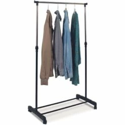 Portant En Métal Avec Roulettes 80 Cm -HOME24 Soldes 213f36c6e16846f78c0fe54e110b5a69