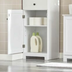 Meuble Colonne De Salle De Bain BZR17-W 23 Meuble Colonne De Salle De Bain BZR17-W -HOME24 Soldes 2bd450d22b8749d0a6472f0e859a328a