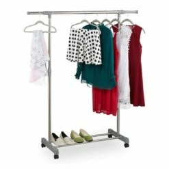 Portant Professionnel à Roulettes -HOME24 Soldes 4a84d00d0ac4468880879f512f67dc2b