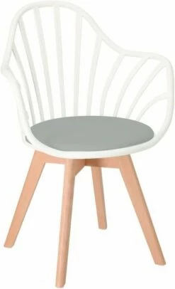 KAYELLES Chaise à Barreaux BOLD+ -HOME24 Soldes 4f917bfedf124e07b47a1ab59b77d481