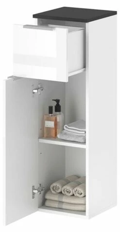 Chiffonnier Otis Te -HOME24 Soldes 53c116b31d9e43bc895222279e399a8f.cropped 265 68 465 898.processed