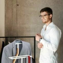 Valet De Nuit En Bois & Métal Blanc -HOME24 Soldes 6f36f6df657c431ab8c2daeb41eb55ae