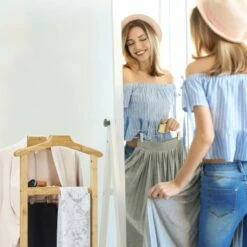 Valet De Chambre à Roulettes -HOME24 Soldes 8d0e1ac49cd4498c99591972793ad557