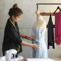 Garde Robe Avec étagère Style Industriel -HOME24 Soldes a16ed5470fec4228a6631939b703bb7c