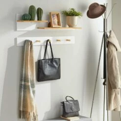 Porte-manteau D'Entrée Patères FHK21-WN -HOME24 Soldes a3c8551f21c54f51b761574d21e1235e