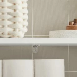 Armoire Salle De Bain BZR83-W -HOME24 Soldes b8e6547154664c3aadc80cc912f9e996