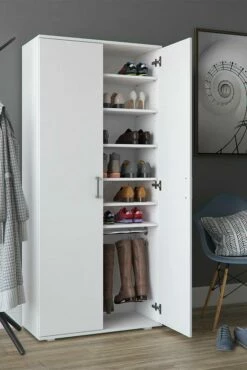 Armoire à Chaussures Torge -HOME24 Soldes c28d22b795d84c7fb225104b4190f2dc.cropped 4 0 668 1000.processed