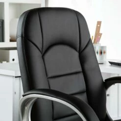 Fauteuil De Direction Steve II -HOME24 Soldes chefsessel steve ii kunstleder schwarz 3374909
