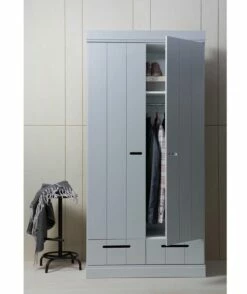 WOOOD Armoire En Pin 2 Portes 2 Tiroirs Blanc -HOME24 Soldes d257a9a79b6a422d8c62b833c4b77c3e.cropped 779 0 1983 2360.processed
