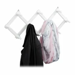 1x Garde Robe Mural En Bois Pliable -HOME24 Soldes d284472088af45a7af7809c95b79f008