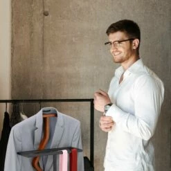 Valet De Nuit En Bois & Métal -HOME24 Soldes dfed01f466b442ce8d62dee556b0e41a