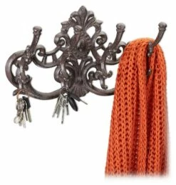 Penderie Vintage -HOME24 Soldes e18f9458ff7d40a7a2edfbee5e7060ba.cropped 151 95 2326 2438.processed 1