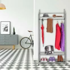 Penderie Avec 3 étagères -HOME24 Soldes ecc964fe7d5d4bafaa964549e1410029